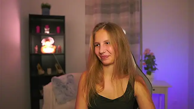 emmie_murray's cam snapshot