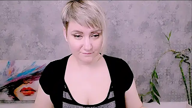 Djullia's cam snapshot