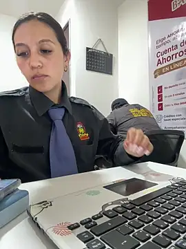 Emily-7_'s cam snapshot