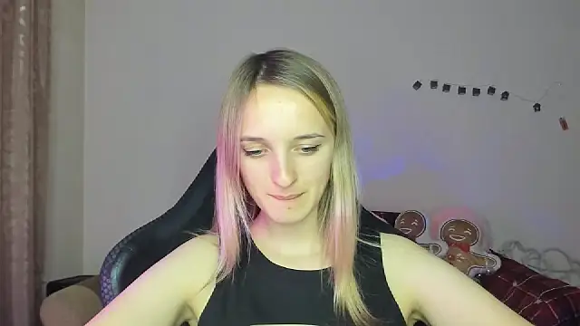 RouseReed's cam snapshot