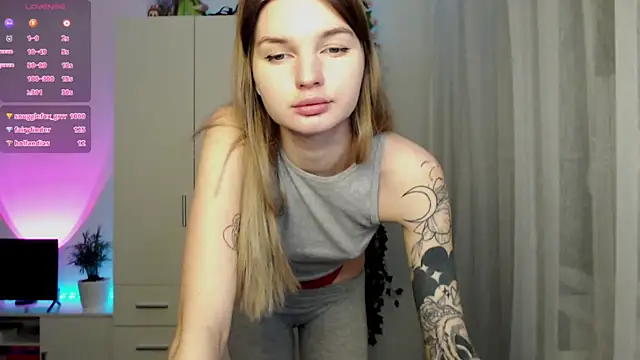 lookluna's cam snapshot