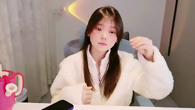 yang-yang-yang's cam snapshot