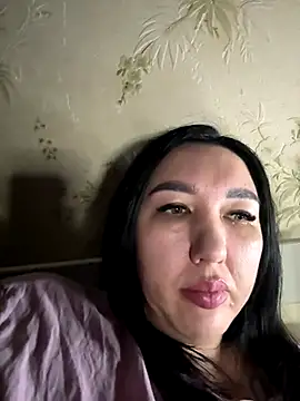 Naughtbaby_2025 live sex cam