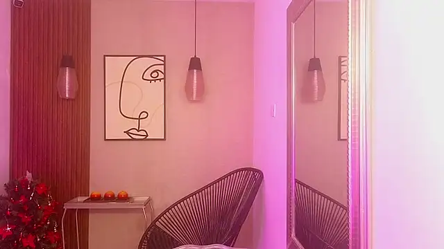 Coral_Lise's cam snapshot