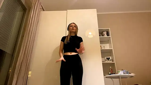 BrianneVaneps live sex cam