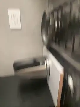 anny_bianchi_'s cam snapshot