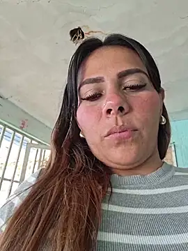 camila_rogue's cam snapshot