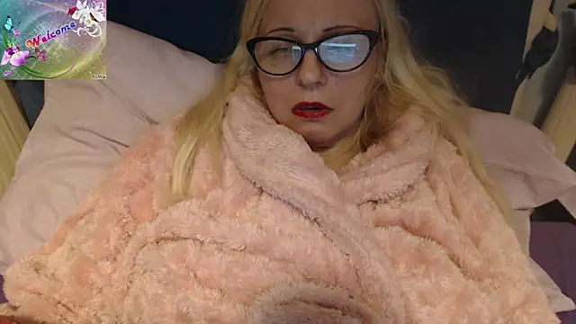 martachatte's cam snapshot