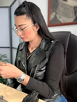 _Bella-Office1's cam snapshot