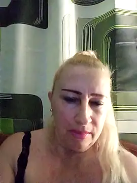 Esenia505's cam snapshot