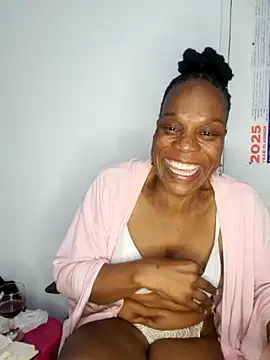 Hotcougar's cam snapshot