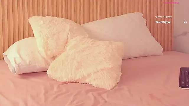 Fyre_divine's cam snapshot