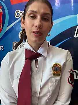 Alysson-- live sex cam