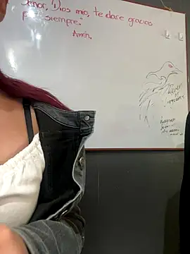 JuliethaDemon_'s cam snapshot