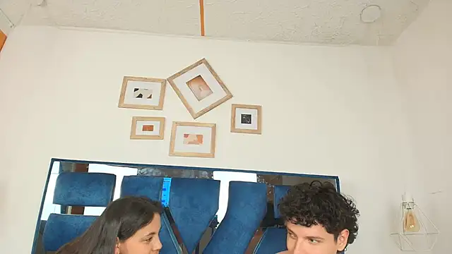 Zoe_And_Dylan_'s cam snapshot