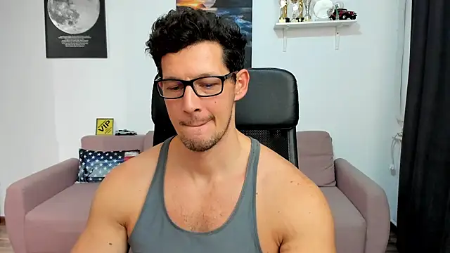 BrutusK08's cam snapshot