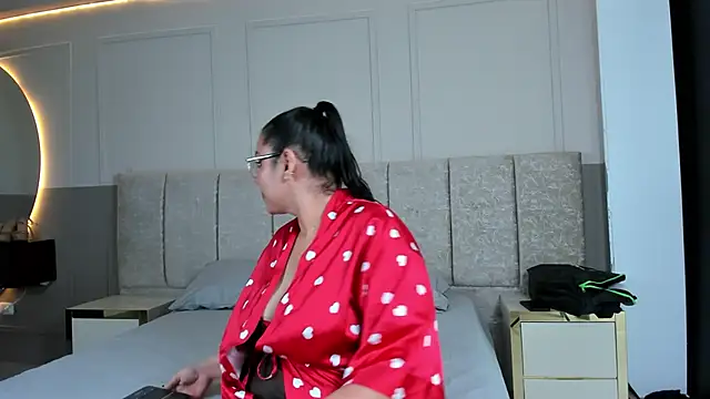 miia_pervert_'s cam snapshot