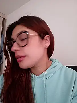 lovely_tara1's cam snapshot