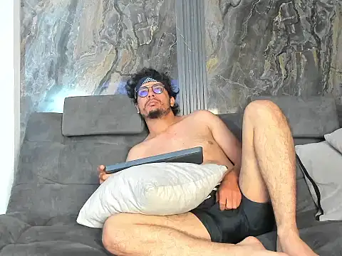 EnzoDarkwood's cam snapshot