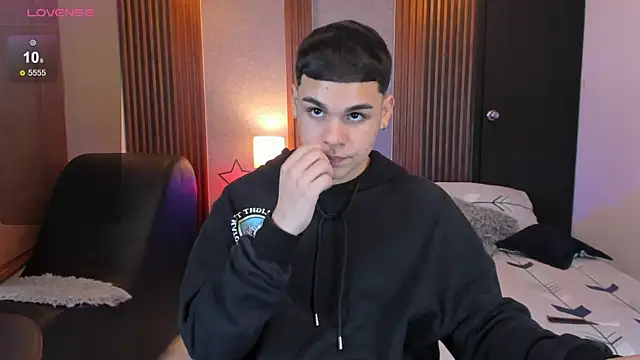 james_jonnes's cam snapshot