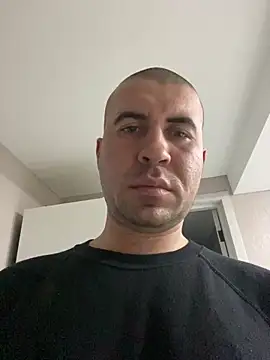 AronMode's cam snapshot