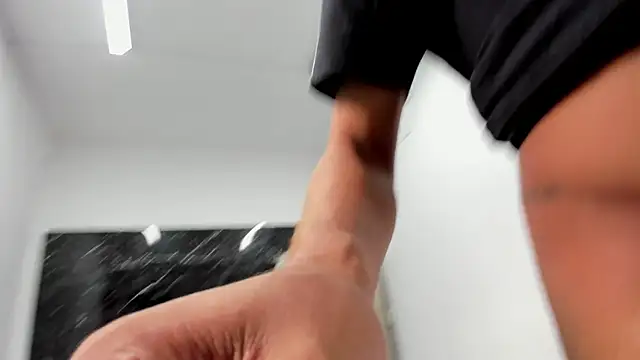 ada-brooke's cam snapshot