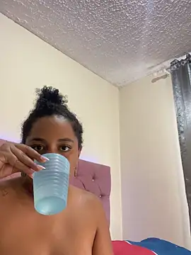 jesicamonroe44's cam snapshot