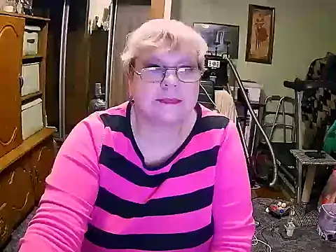 LOLA8888's cam snapshot