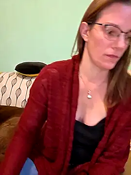 SpiceLea live sex cam