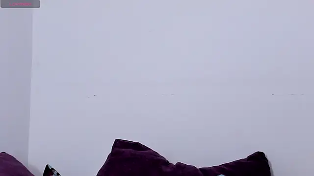 mia_canoo's cam snapshot