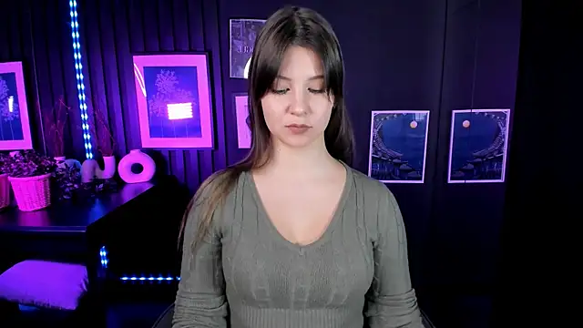 ElizaMild's cam snapshot