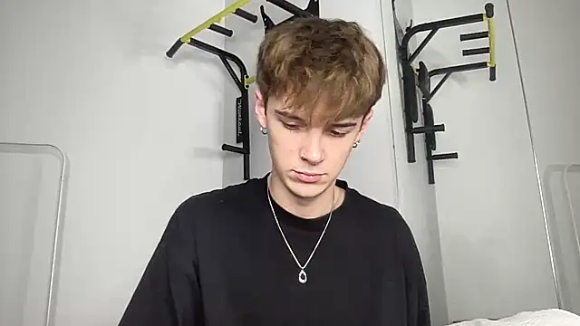 Milk_Guy live sex cam