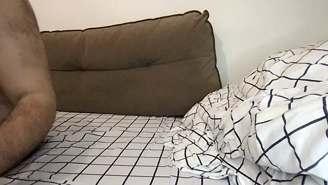 teddy_alan's cam snapshot