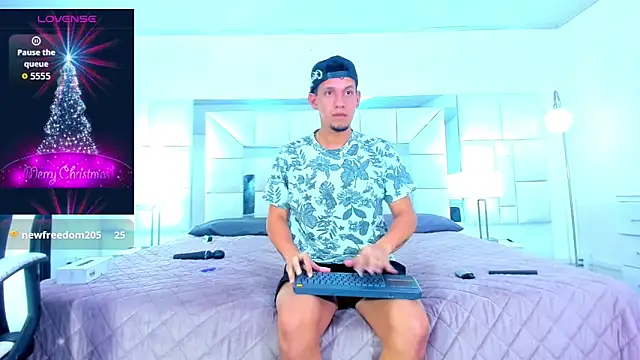 Sebastian_Smith__'s cam snapshot