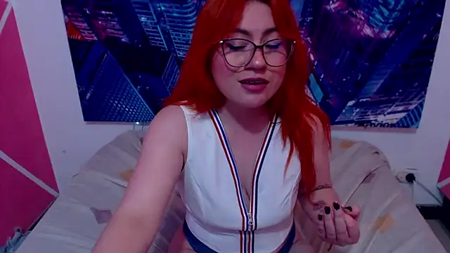 XxMiaSexxyHotxX's cam snapshot