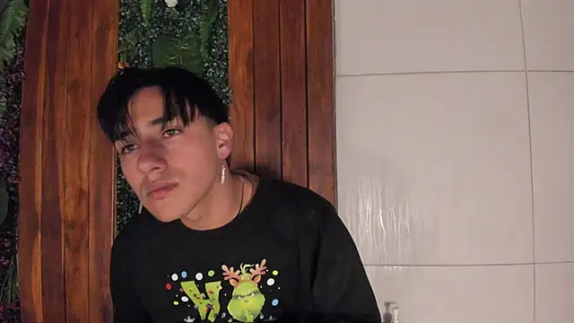 Andy_Joy_'s cam snapshot