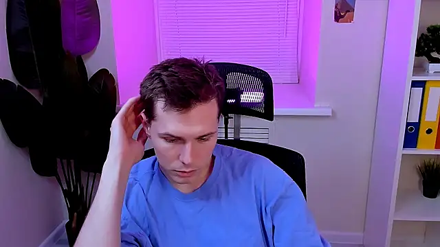 Hector_Spector's cam snapshot