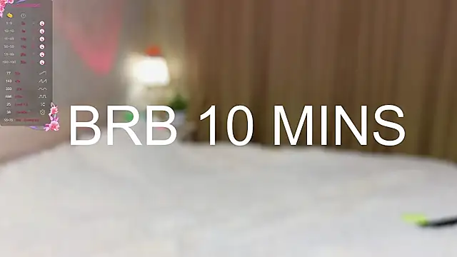 AnnyiBlue live sex cam