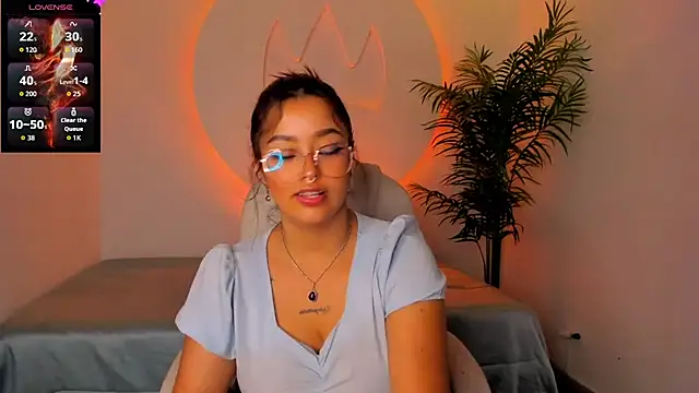 Ariana_Pierce live sex cam