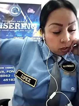 CRISTAL__11's cam snapshot