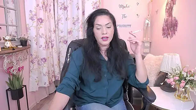 MyLovOne's cam snapshot