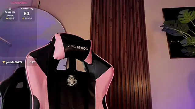 artemish__'s cam snapshot