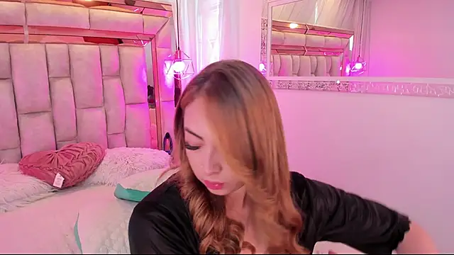 Katalina_Evans's cam snapshot