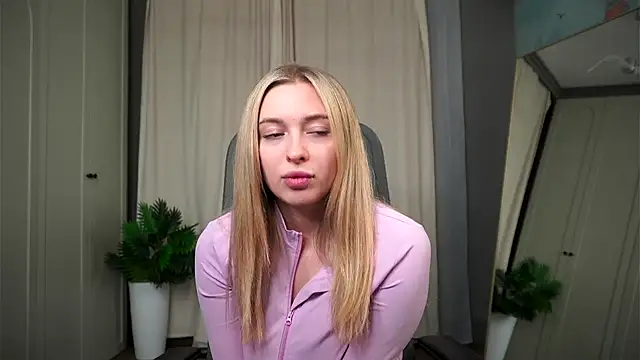 christie_luv's cam snapshot