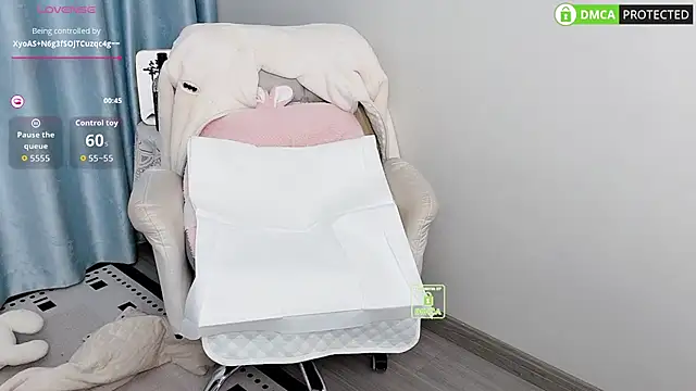 Dewluna's cam snapshot