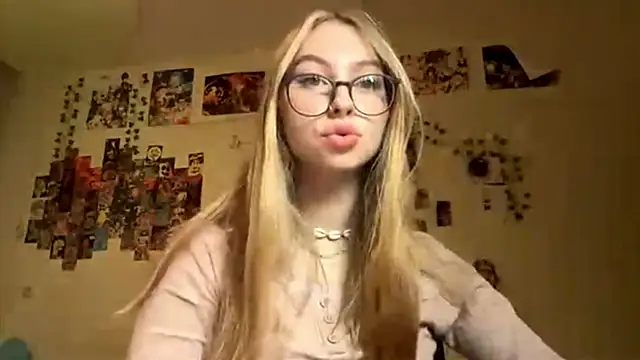 AmandaVyhnal's cam snapshot