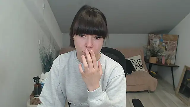 MayaWill's cam snapshot