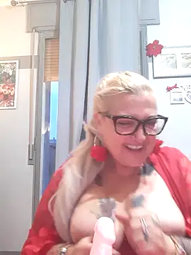 athena80_sexy's cam snapshot