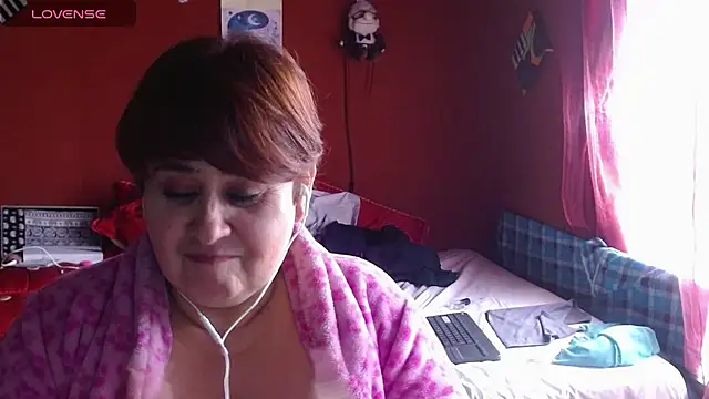 Sasharosee2's cam snapshot