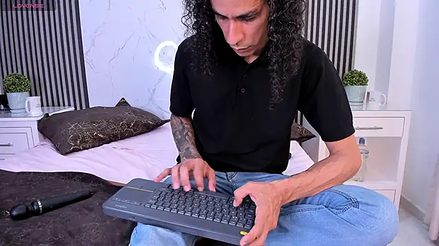 JackAndRosse_ live sex cam